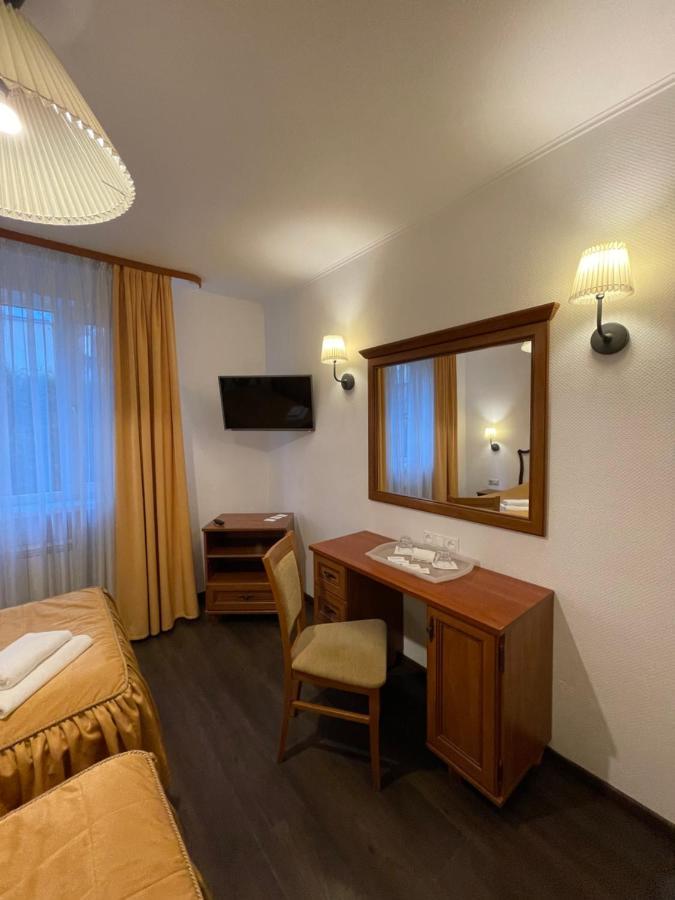 Gusarskiy Hotel And Apartment Kiev Eksteriør bilde