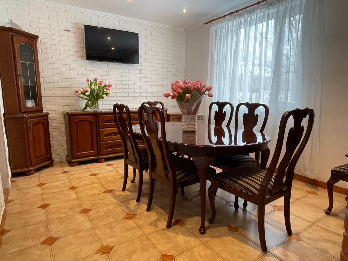 Gusarskiy Hotel And Apartment Kiev Eksteriør bilde