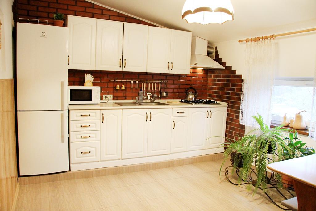 Gusarskiy Hotel And Apartment Kiev Eksteriør bilde