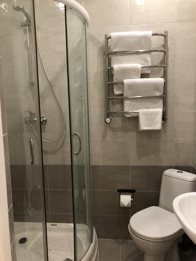 Gusarskiy Hotel And Apartment Kiev Eksteriør bilde